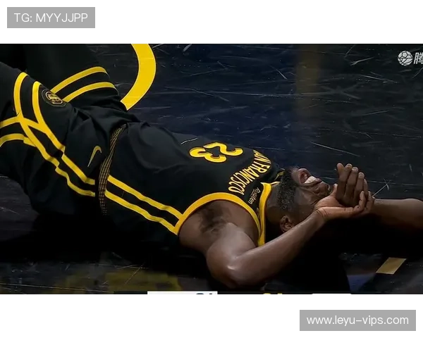 勇士格林妙传制造中锋空位暴扣