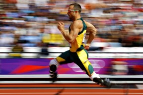 橄榄球场馆建设提速升级，橄榄球场长什么样子