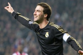 中国足球联赛裁判技术辅助系统应用范围扩大，中国足协信息化系统平台裁判员注册